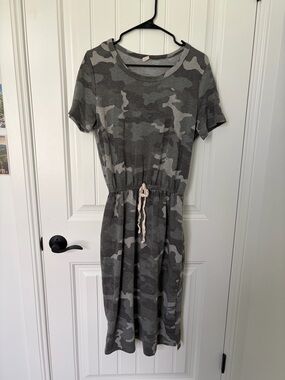 7th Ray Gray Camouflage Midi Dress